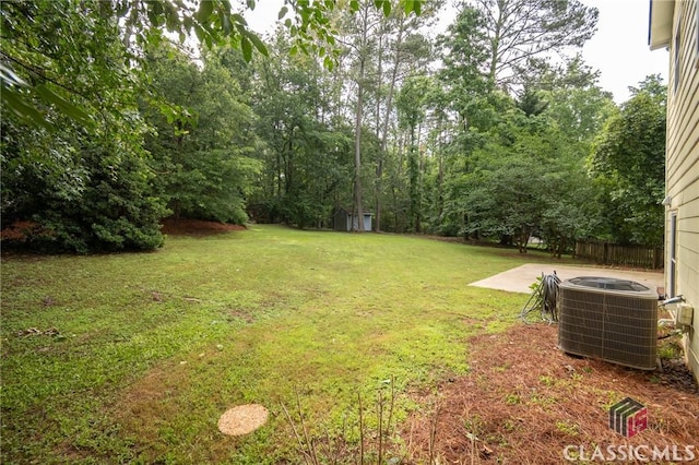 170 Chadds Walk, Athens, GA 30606 - view of yard featuring a patio