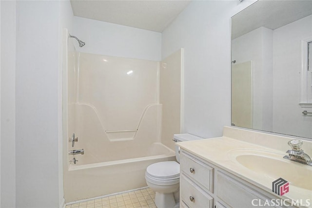 148 Hunters Crossing Rd, Athens, GA 30606 - full bathroom featuring vanity and shower / bath combination