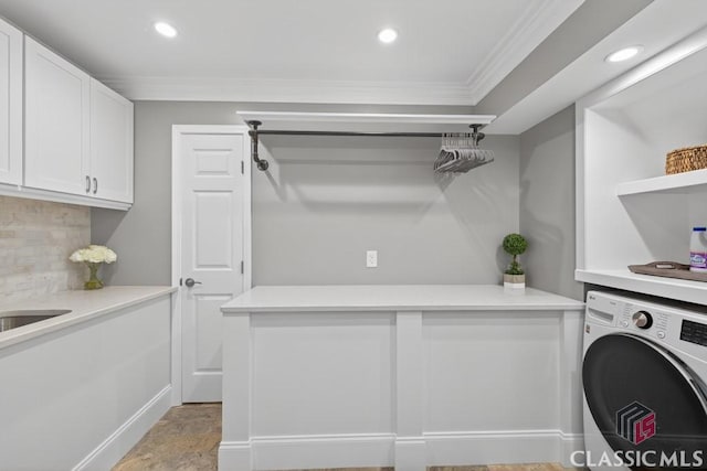1232 Everton Pl, Cumming, GA 30041 - laundry room featuring washer / clothes dryer, cabinet space, crown molding, and recessed lighting
