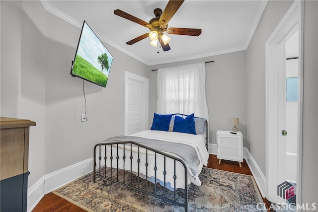 1376 Hancock Ave W, Athens, GA 30606 - bedroom featuring wood finished floors, crown molding, and ceiling fan