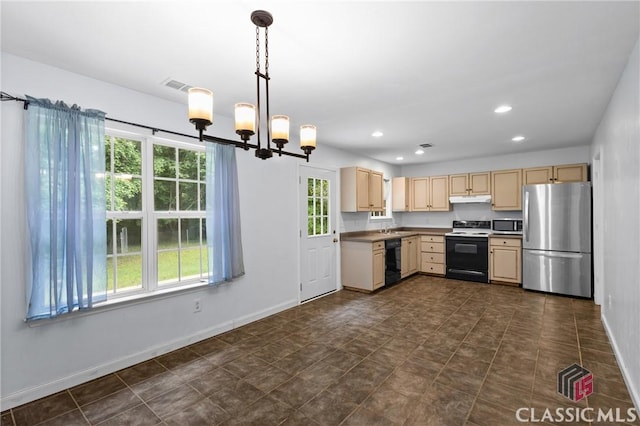 255 Twin Creek Shrs, Athens, GA 30605 - kitchen with stainless steel appliances, light brown cabinetry, under cabinet range hood, a chandelier, and recessed lighting