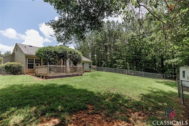 94 Pinewood Cir, Colbert, GA 30628 - fenced backyard featuring a deck