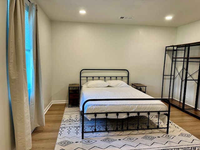 6231 Lynridge Ave, Columbus, GA 31909 - bedroom featuring light wood finished floors, recessed lighting, and baseboards