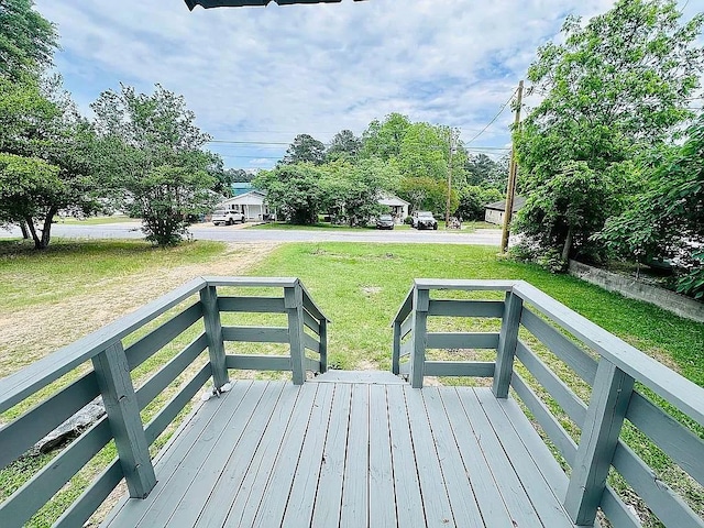 6231 Lynridge Ave, Columbus, GA 31909 - wooden deck with a yard