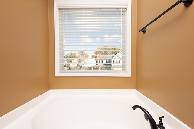 1 Cambridge Ct, Phenix City, AL 36870 - full bath featuring a garden tub
