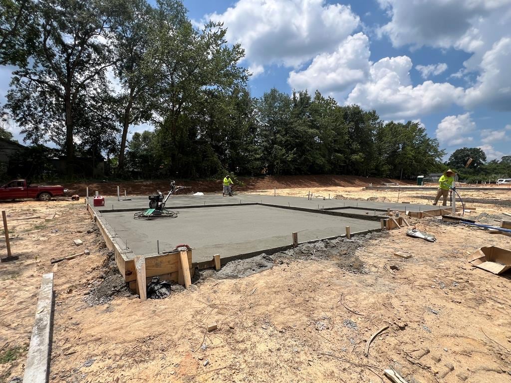 26 Wiggins Ln, Phenix City, AL 36869 - view of yard with a bocce ball area