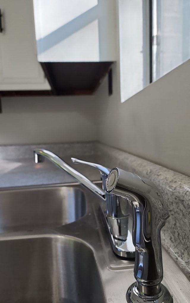 166 Pine Ridge Dr, Union Springs, AL 36089 - kitchen view of a sink