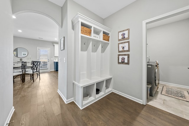 2013 Hereford Ln, Columbus, GA 31904 - mudroom featuring wood finished floors, baseboards, recessed lighting, and arched walkways