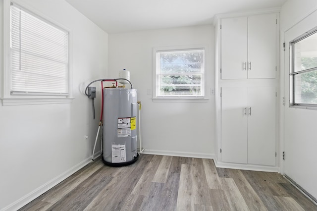 5202 Lakeshore Rd, Columbus, GA 31907 - utilities featuring electric water heater
