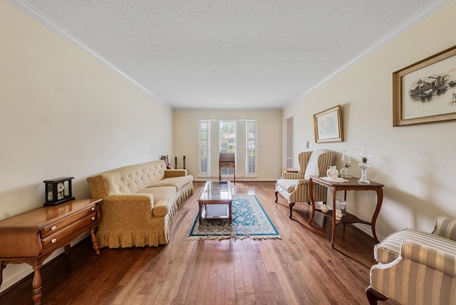 438 Newport Pl, Columbus, GA 31904 - living room featuring ornamental molding, a textured ceiling, and hardwood / wood-style flooring
