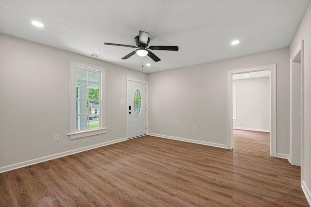1712 39th St, Phenix City, AL 36867 - foyer with wood finished floors, a ceiling fan, and recessed lighting
