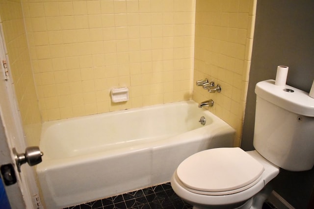 5045 Old Post Rd, Columbus, GA 31909 - full bath featuring toilet and shower / bath combination