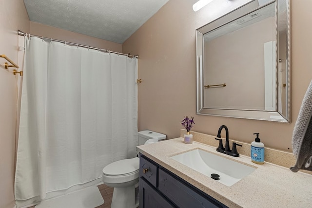 701 Crestline Dr, Columbus, GA 31907 - bathroom featuring vanity, a textured ceiling, and shower / bath combo with shower curtain
