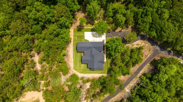 aerial view of property and surrounding area