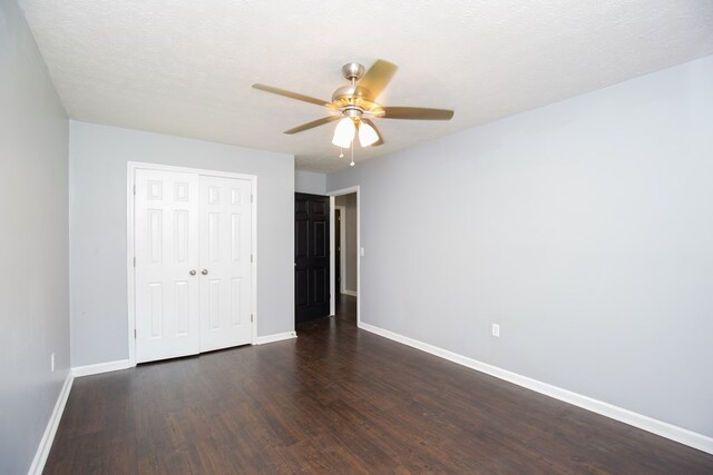 6036 Whitehaven Dr, Columbus, GA 31909 - view of yard with a trampoline