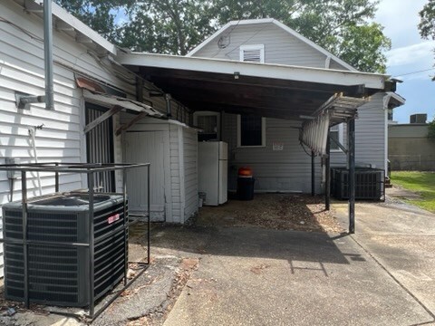 3609 Hamilton Rd, Columbus, GA 31904 - exterior space with driveway and a carport