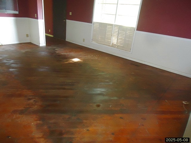 1469 Wall St, Richland, GA 31825 - empty room with wood-type flooring