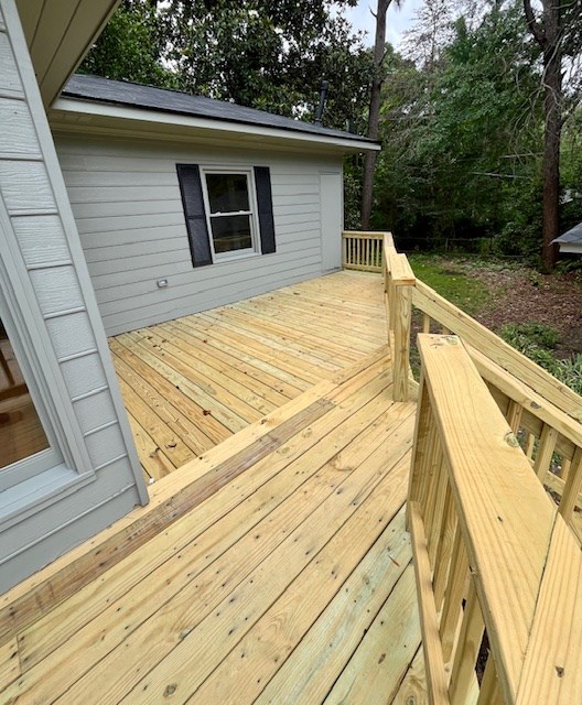 1555 Wells Dr, Columbus, GA 31906 - view of wooden terrace