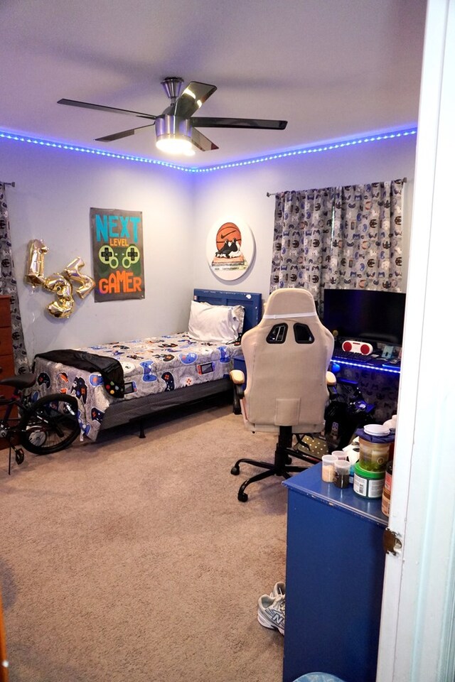 404 19th Ave, Phenix City, AL 36869 - carpeted bedroom featuring a ceiling fan
