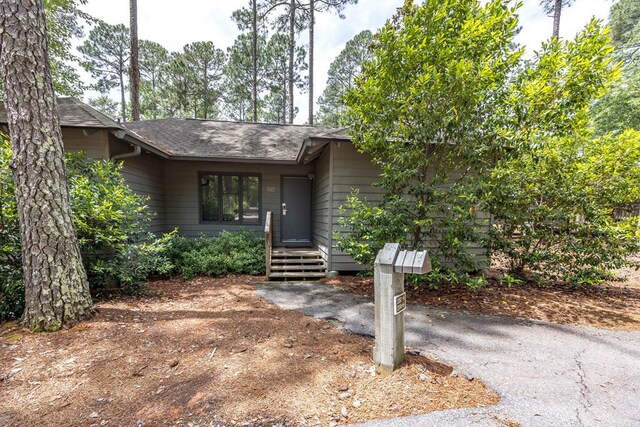2387 Cedar Ln, Pine Mountain, GA 31822 - view of front of house with a shingled roof