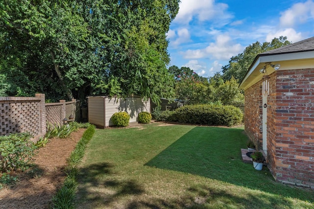3406 Seminole Dr, Columbus, GA 31907 - view of yard featuring a storage unit