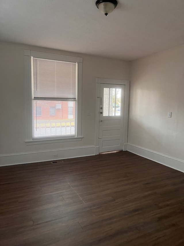 1348 Rhodes St, Columbus, MS 31901 - entrance foyer featuring dark wood-style floors