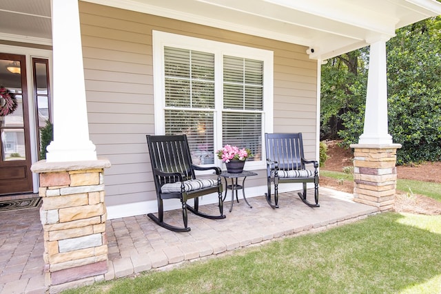 1438 Grove Park Dr Unit 8B, Columbus, GA 31904 - view of covered porch