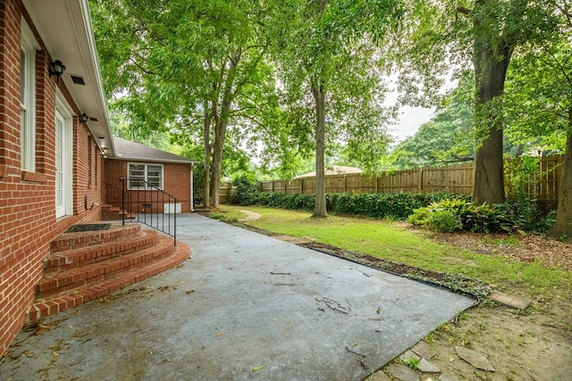 1820 Overlook St, Columbus, GA 31906 - fenced backyard featuring a patio area
