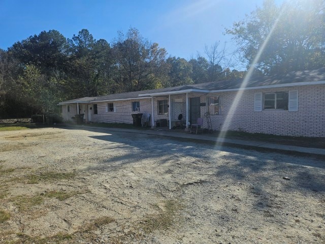 view of front of house