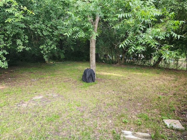 46 Infantry Dr, Columbus, GA 31903 - view of green lawn