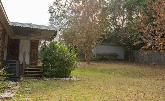 view of yard with cooling unit