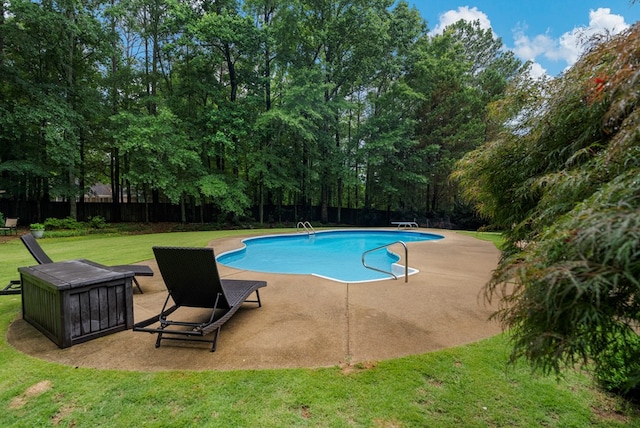 5043 Spyglass Ct, Columbus, GA 31909 - outdoor pool with a patio
