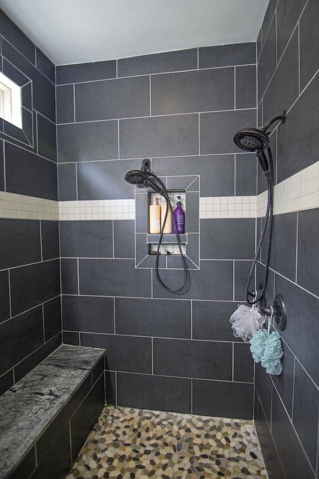 299 Savior Ln, Hamilton, GA 31811 - bathroom featuring tiled shower