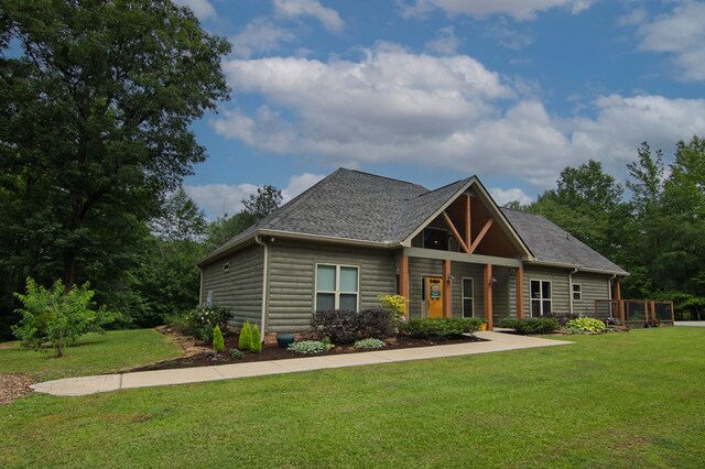 299 Savior Ln, Hamilton, GA 31811 - view of front of property with a front yard and a shingled roof