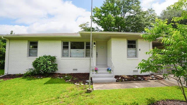 4525 Sentry St, Columbus, GA 31907 - ranch-style house with crawl space, brick siding, and a front lawn
