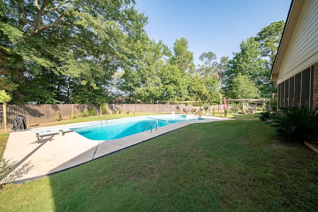 5 Mallard Ct, Midland, GA 31820 - view of swimming pool featuring a fenced backyard, a patio, and a diving board