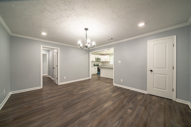 unfurnished dining area with a textured ceiling, a chandelier, dark hardwood / wood-style floors, and ornamental molding