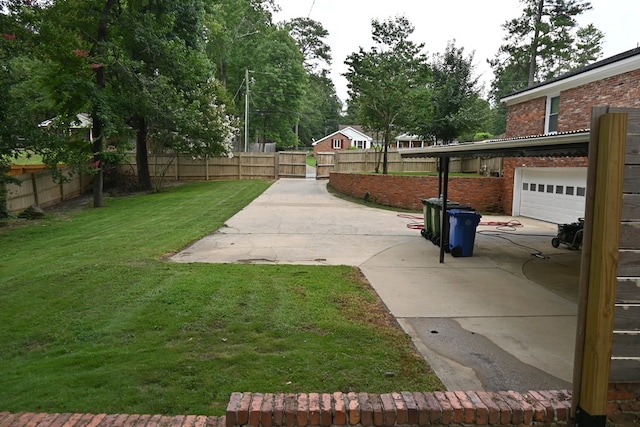 3919 Gray Fox Dr, Columbus, GA 31909 - fenced yard featuring a patio area