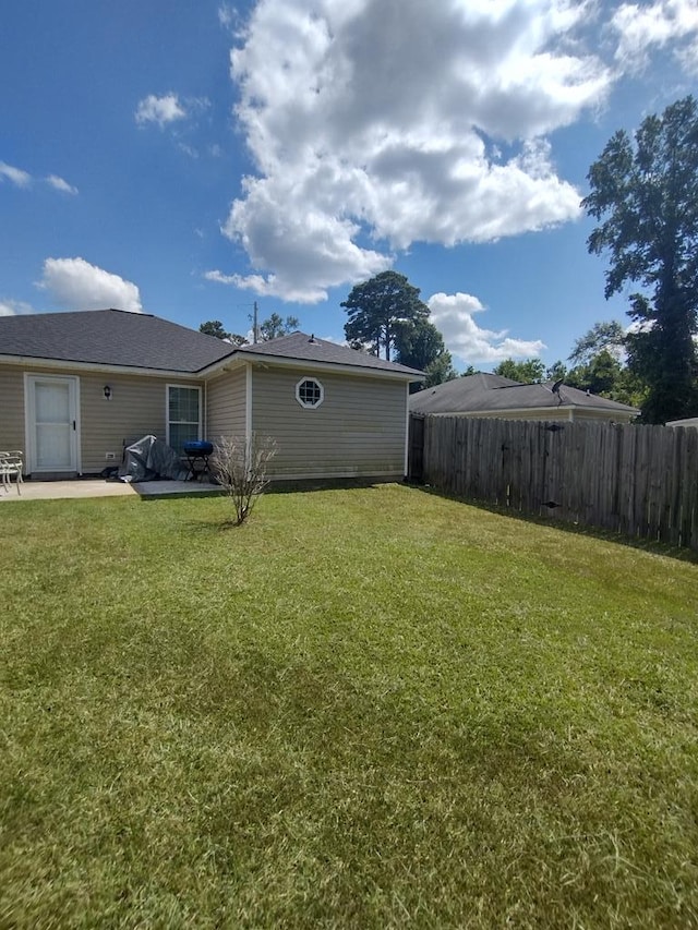 6099 Mary Allison Dr, Columbus, GA 31907 - view of yard featuring a patio area