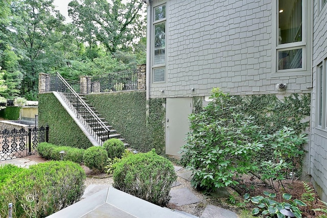 6528 Standing Boy Dr, Columbus, GA 31904 - view of yard with stairs