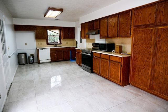 kitchen featuring sink and stainless steel appliances