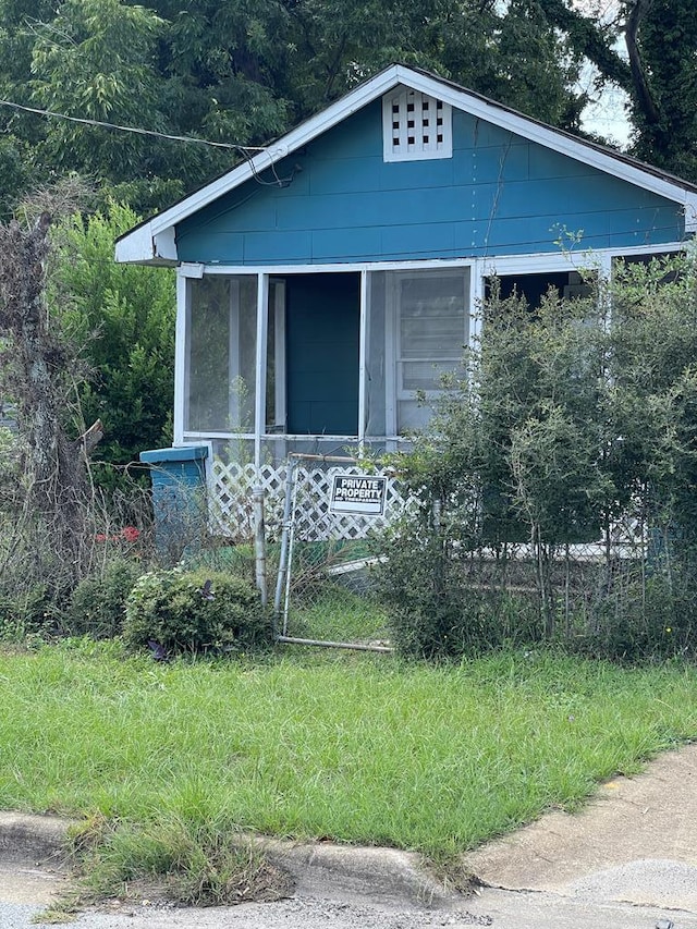 view of side of property