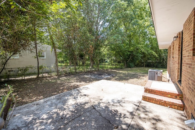 2104 Wellborn Dr, Columbus, GA 31907 - fenced backyard with a patio area