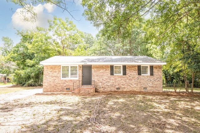 2104 Wellborn Dr, Columbus, GA 31907 - view of front facade featuring crawl space and brick siding