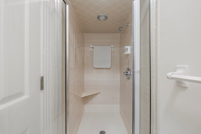 1425 Dartmouth Rd, Columbus, GA 31904 - full bath with a stall shower