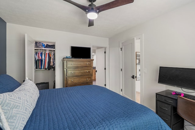 bedroom featuring a closet and ceiling fan