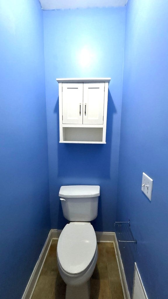 5 Rusty Dr, Phenix City, AL 36869 - bathroom featuring toilet and baseboards