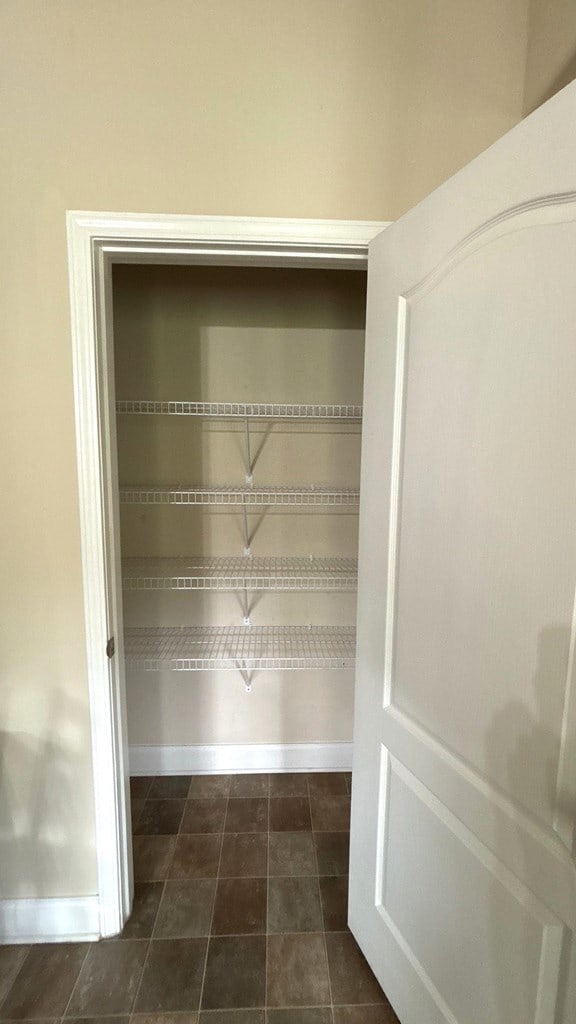 5 Rusty Dr, Phenix City, AL 36869 - view of closet