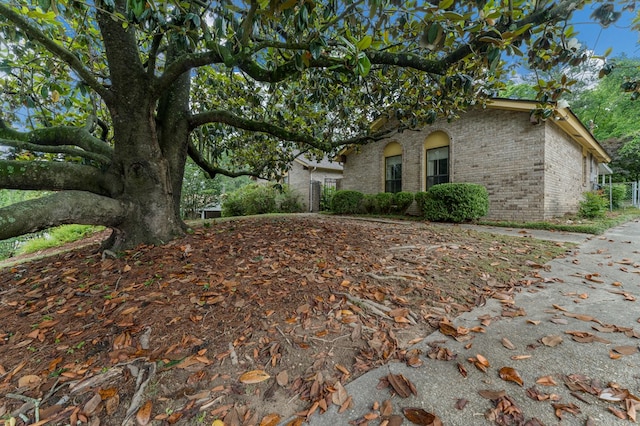 6256 Cricket Ln, Columbus, GA 31909 - view of side of property with brick siding