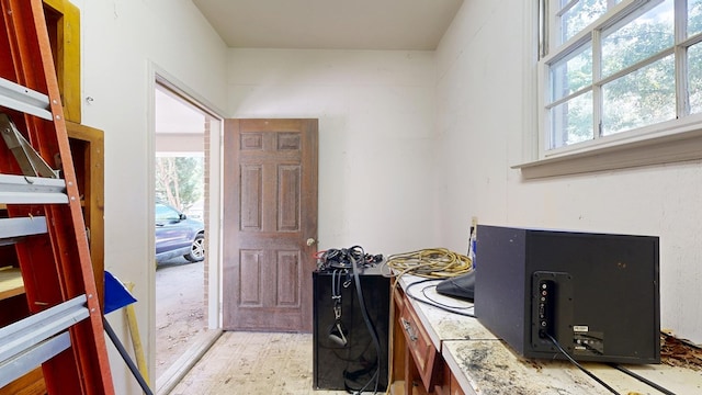 1225 Chaplin Dr, Columbus, GA 31904 - view of washroom